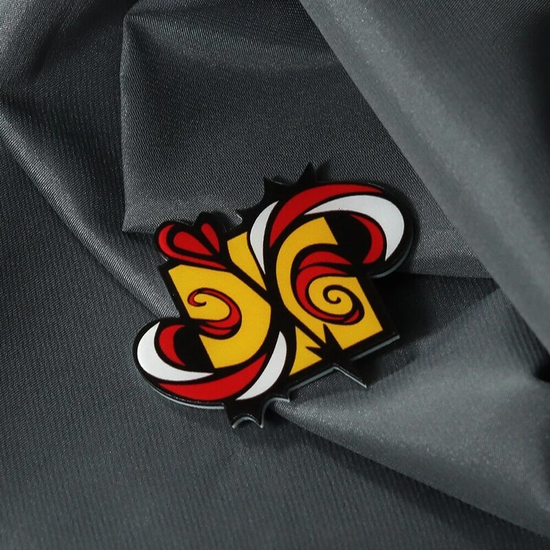 The Infinity S Logo Badges Brooches Langa Reki Miya Cosplay Pins Brooches for Women Men Lapel Pin Jewelry Gift