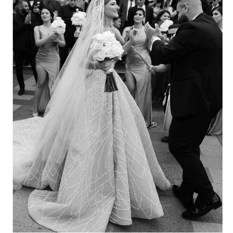 Luxury New Wedding Dress Beading Sequined Strapless Sleeveless Sweep Train Floor-Length Sparkly Bridal Gowns Vestidos De Novia
