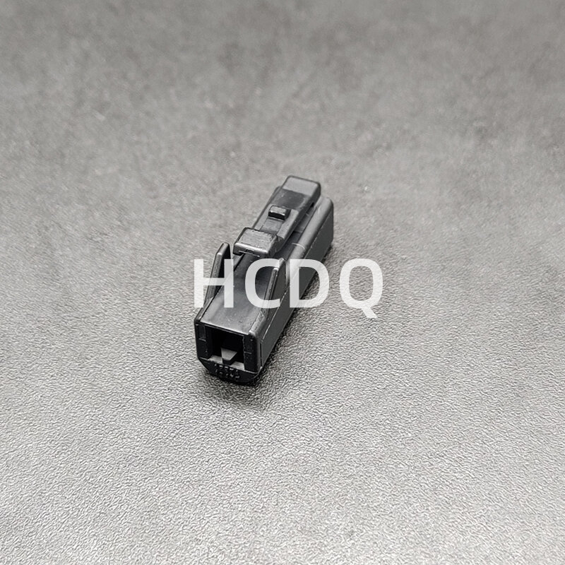 10PCS Supply 7183-2413-30 original and genuine automobile harness connector Housing parts