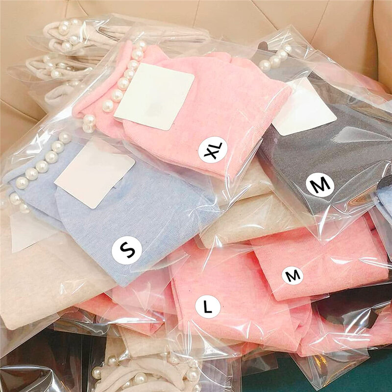 500 Pcs Clothing Size Stickers Roll Self Adhesive Size Stickers Suitable for Clothing T-shirt Retail XS, S, M, L, XL, XXL, XXXL