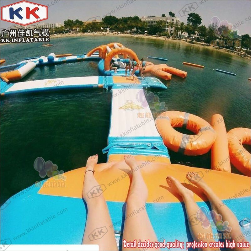 Parque Acuático inflable flotante, entretenimiento, Isla Wake para la playa
