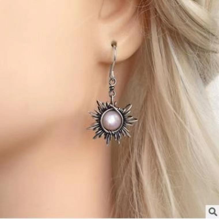 Boucles d'oreilles pendantes géométriques asymétriques pour femmes, bijoux vintage, soleil, lune, bohème, cadeau de fête des travailleurs, 2023