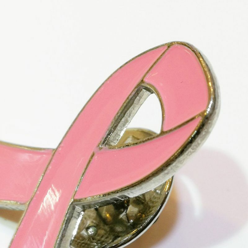 10 ชิ้น/เซ็ตเครื่องประดับสตรีเคลือบสีชมพูริบบิ้นเข็มกลัด Pins Surviving มะเร็งเต้านมให้ความรู้ความหวัง Lapel ปุ่มป้าย M2EA