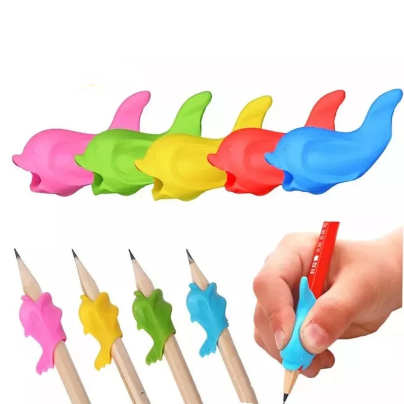 Suporte de caneta de peixe 5 peças, segurar de silicone lápis escrita dispositivo de correção para crianças crianças aprendizado de crianças artigos de papelaria