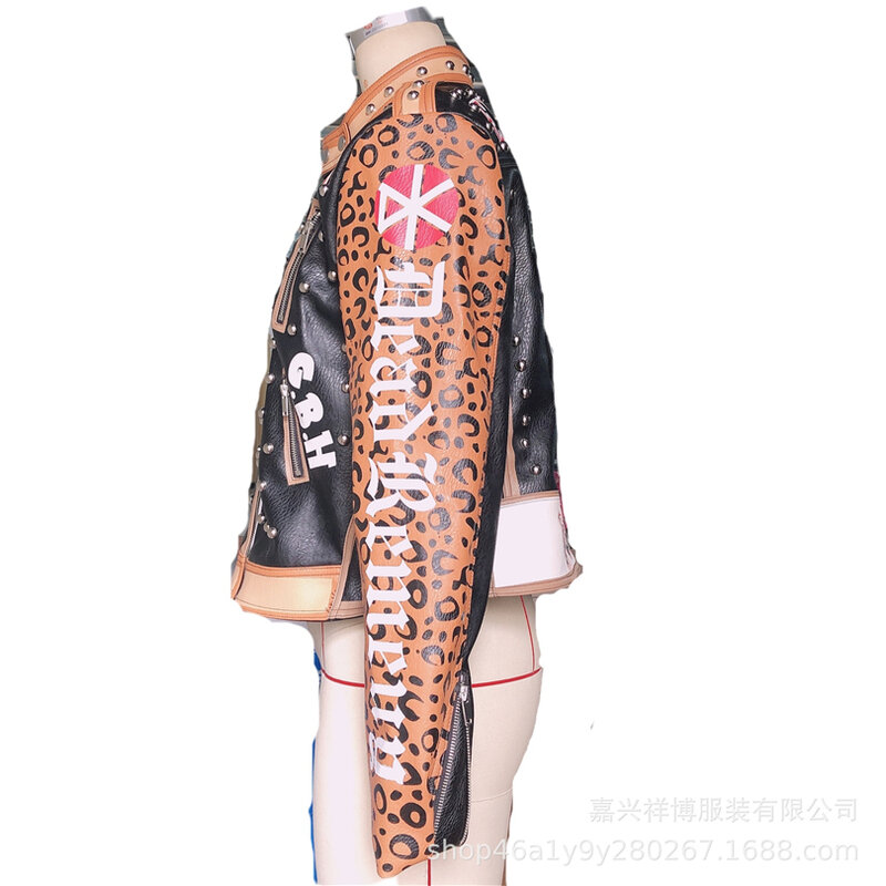 Куртка женская демисезонная из искусственной кожи на молнии с леопардовым принтом