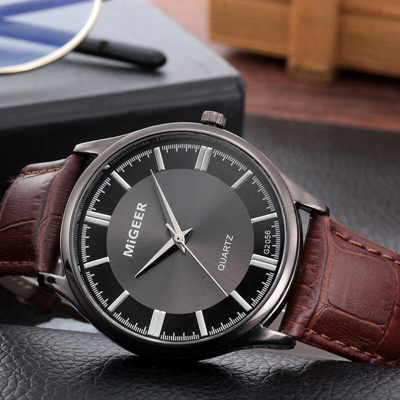 Reloj de pulsera para hombre con diseño Retro, banda de cuero, aleación analógica, cuarzo zegarek meski heren horloge zwarra zilver erkek kol saati