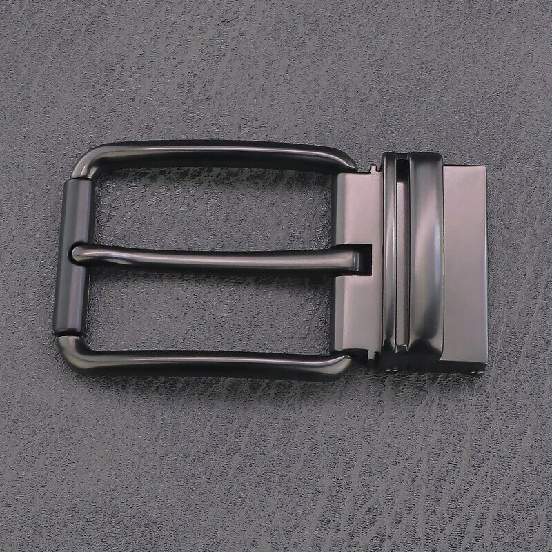 Casual Designer pin buckle luxury brand belts buckle exquisite Metals Alloy young men Suitable for the 3.3cm width of the belt