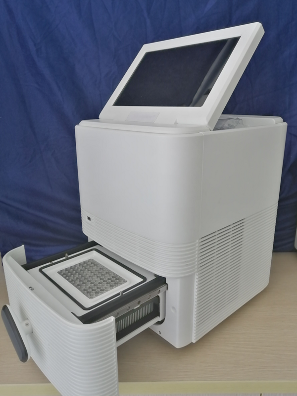 Q2000C 96 Gut 6 Kanäle Thermische Zyklen Fluoreszenz Echtzeit Quantitative RT PCR Test Maschine Fabrik Preis