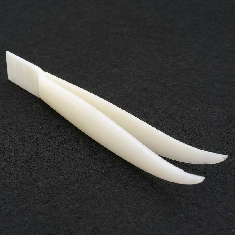 LOT 2 Plastic Tweezer For Balance Weights Teaching Accessories Lab Use