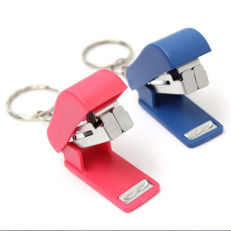 1PcกระดาษBinder Paperclip Mini Staplerพร้อมพวงกุญแจโรงเรียนอุปกรณ์สำนักงานเครื่องเขียนสีสุ่ม