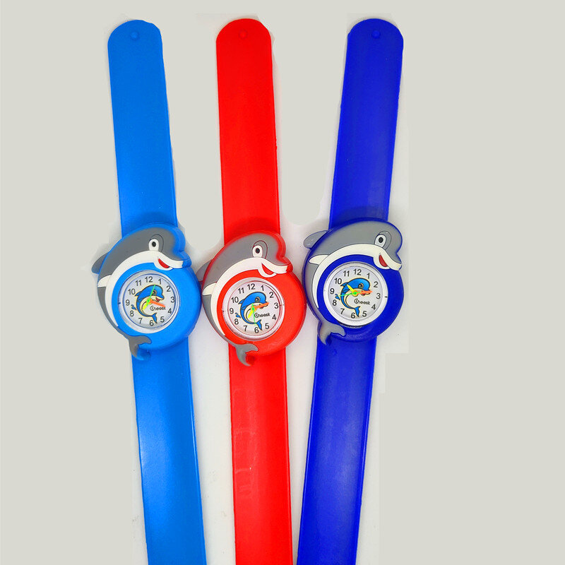 Часы наручные Детские Кварцевые спортивные с изображением дельфина