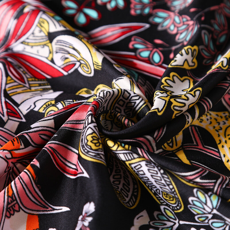 Écharpe de marque de luxe 130cm | Twill imprimé, Animal de la forêt jardin, foulard 100% soie, écharpe carrée pour femmes, châle d'hiver