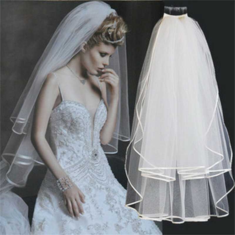 สั้นงานแต่งงานผ้าคลุมหน้า Tulle 2ชั้นพร้อมหวีสีขาวงาช้างเจ้าสาวสำหรับเจ้าสาวสำหรับงานแต่งงานแต่งงานอุปกรณ์เสริม