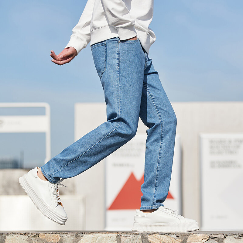 SEMIR Jeans Men wiosenna dopasowana stopa męskie spodnie jeansowe w stylu koreańskim modne spodnie rozciągliwe niebieskie popularnej marki