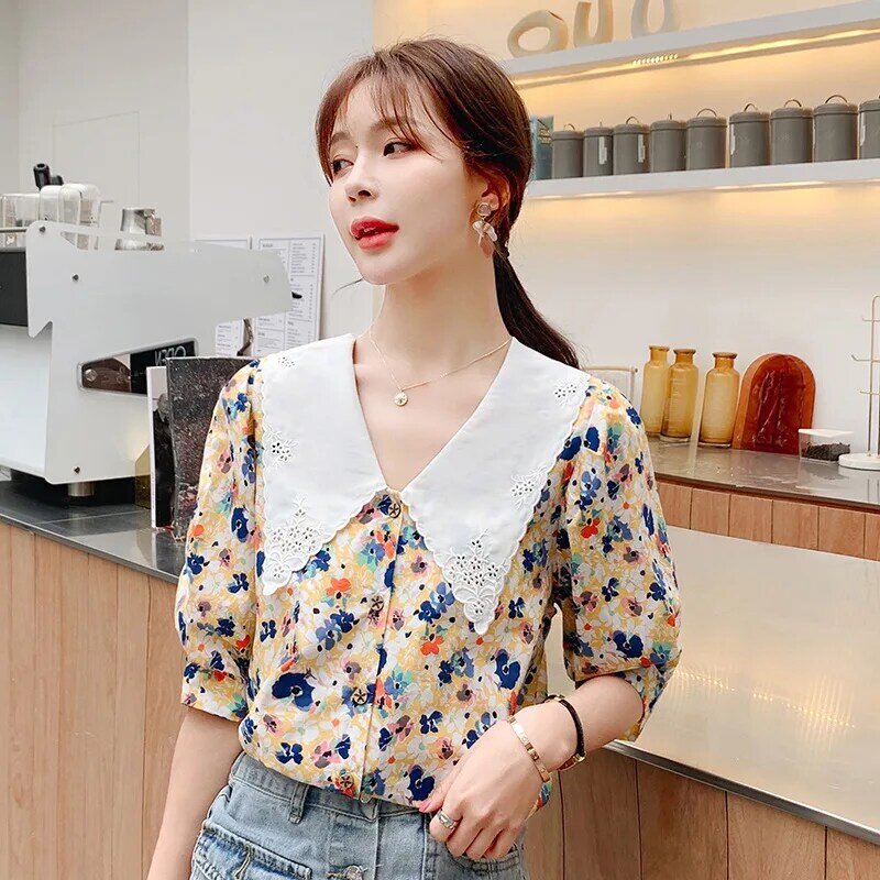 Womens Blouses And Tops Retro Chic Floral Print Doll Collar Top 2020 Summer Fashion Designer Short Sleeve Buttons Vintage Shirts