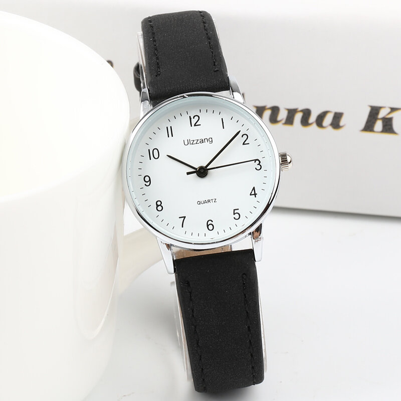새로운 간단한 작은 패션 석영 시계 절묘한 여성 시계, 인기 브랜드 캐주얼 가죽 시계 복고풍 여성 석영 손목 시계