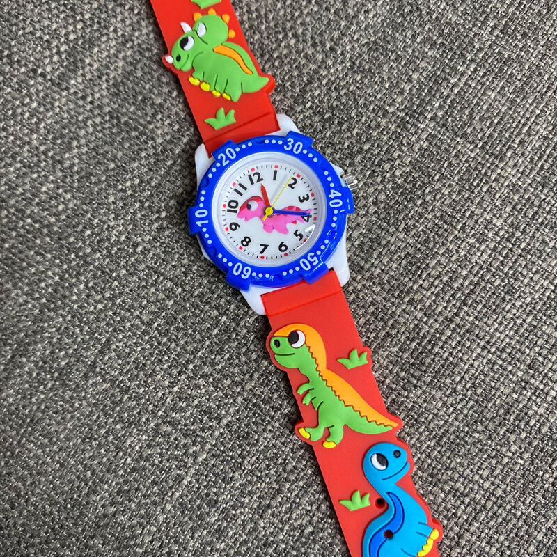 2021新着かわいい漫画恐竜子供腕時計カジュアルpuクォーツ色ダイヤル男の子女時計スポーツ腕時計relojes