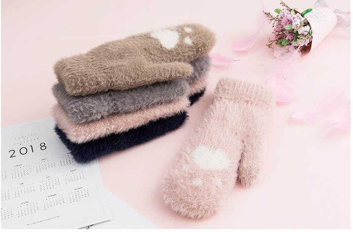 New winter knitting women's bag in Korean Version cute little girl's hanging rope with warm gloves