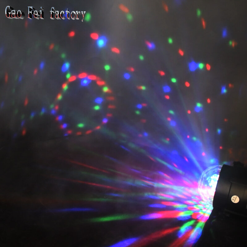 Oświetlenie imprezowe kula dyskotekowa 7 kolorów stroboskop Led aktywowane dźwiękiem efekt światła sceniczne z pilotem do ślubu DJ urodziny Xmas