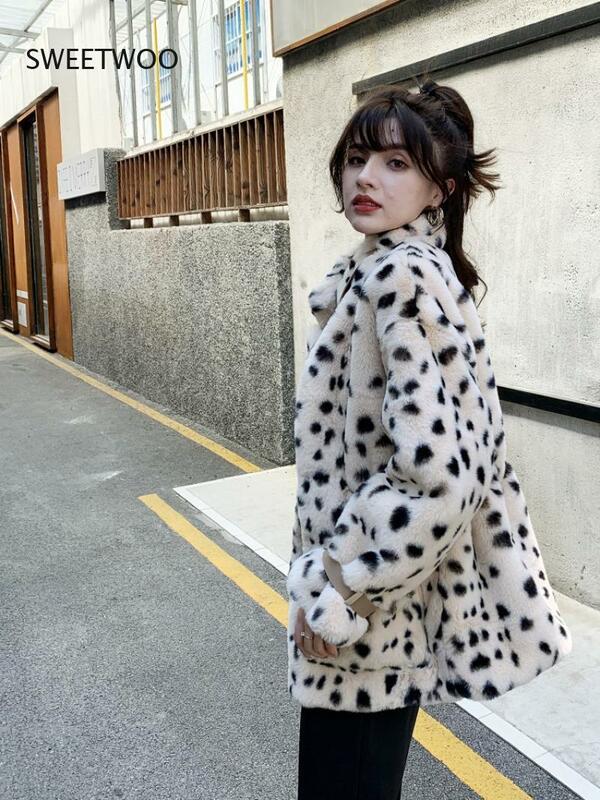 เสื้อขนสัตว์ผู้หญิงฤดูหนาวหนุ่มรุ่น Furry Leopard พิมพ์ Imitation Lamb Fur Plush 2020ใหม่หลวมแฟชั่น