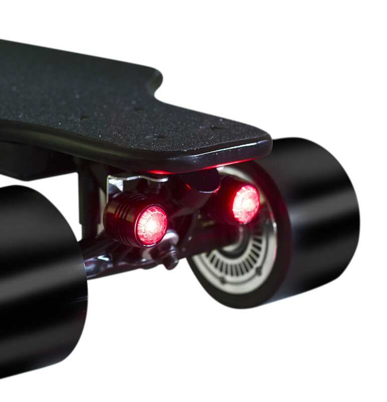 لوح التزلج الكهربائية LED ضوء مقاوم للماء ليلة ركوب ضوء السلامة أربع عجلات longboard سيارة ضوء أربعة مجموعة تحذير LED ضوء