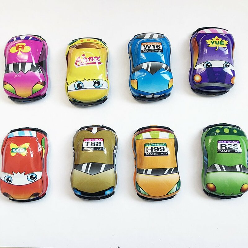 1Pc Cute Cartoon Mini samochód zabawka w stylu Pull-back koła ciężarowe zabawki edukacyjne maluchy odlewane modele zabawkowych samochodów losowy kolor