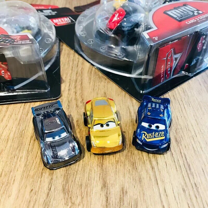 Brand New Disney Pixar Cars 3 Mini  3 Pcs/Set Lightning McQueen Jackson Storm Mater Diecast Metal Alloy Model Car Toys for Boys