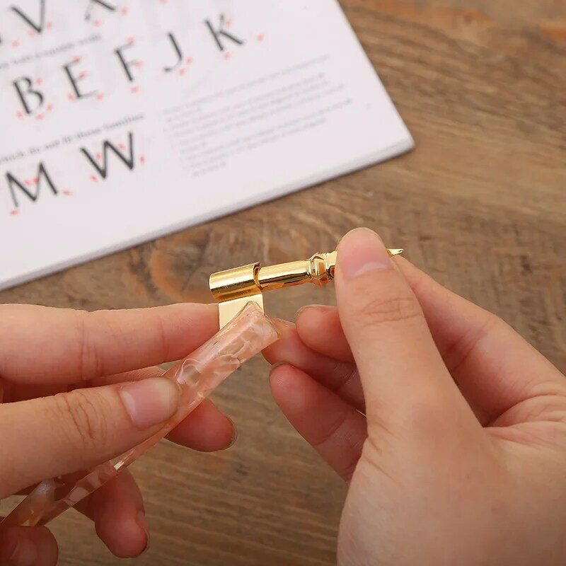 ที่ใส่ปากกาจุ่มแบบเฉียงทำจากเรซินผู้ถือปากกาจุ่มปากกาจุ่มการประดิษฐ์ตัวอักษรแท่งปากกา