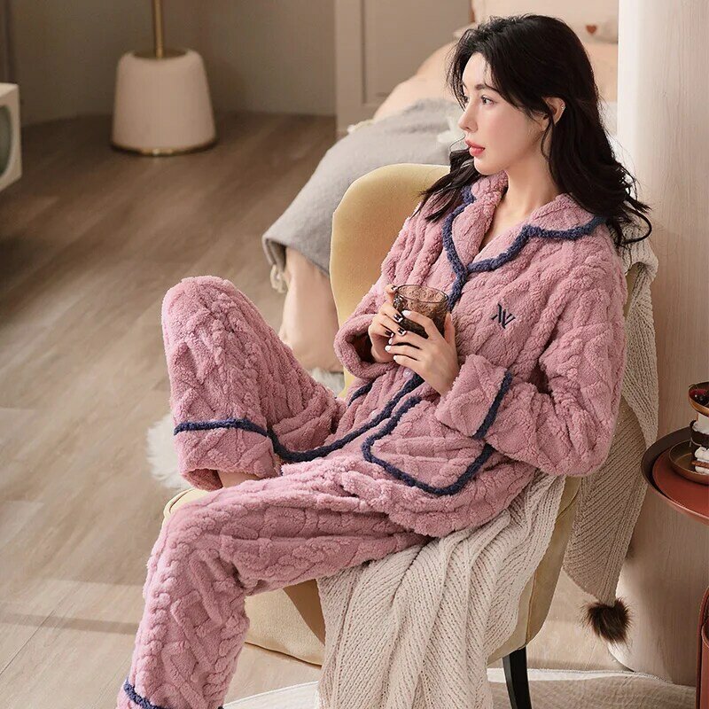 Conjunto de pijamas de lana de Coral grueso para mujer, ropa de dormir de franela cálida, ropa de casa para mujer, Otoño e Invierno