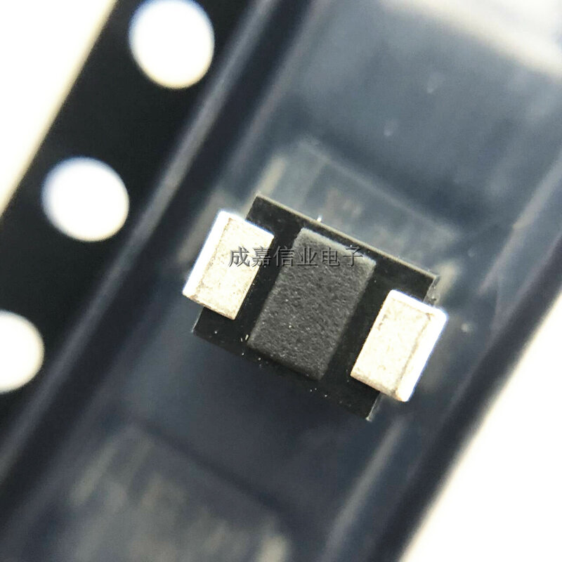 Único diodo Zener com temperatura de funcionamento de 2 pinos:- 65 C-+ 150 C, 1SMB5933B-13 SMB, SM-214AA MARKING, B933, 22V, 5% 550mW, 100 PCes pelo lote