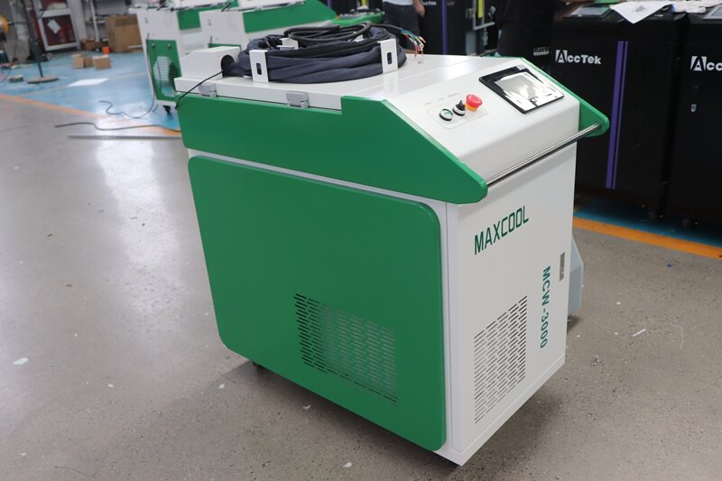 MAXCOOL 3 funkcje 1000w 1500w 2000w 3000w Laser światłowodowy maszyna do cięcia czyszcząca cena