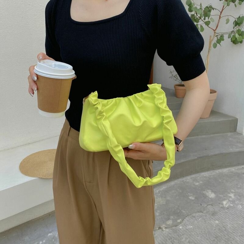 Large Capacity Pu Leather Crossbody Bag New Fashion Korean Casual Shoulder Bag Women Cloud Underarm Bag Pleated Handbag