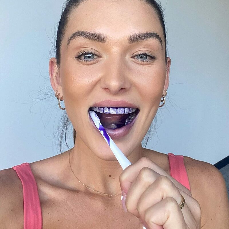 ยาสีฟันฟอกสีฟันใหม่มูสสี V34เพื่อแก้ไขฟันขาวยาสีฟันเพื่อผิวขาวแบบไม่ทำให้มีการบุกรุกสีม่วง