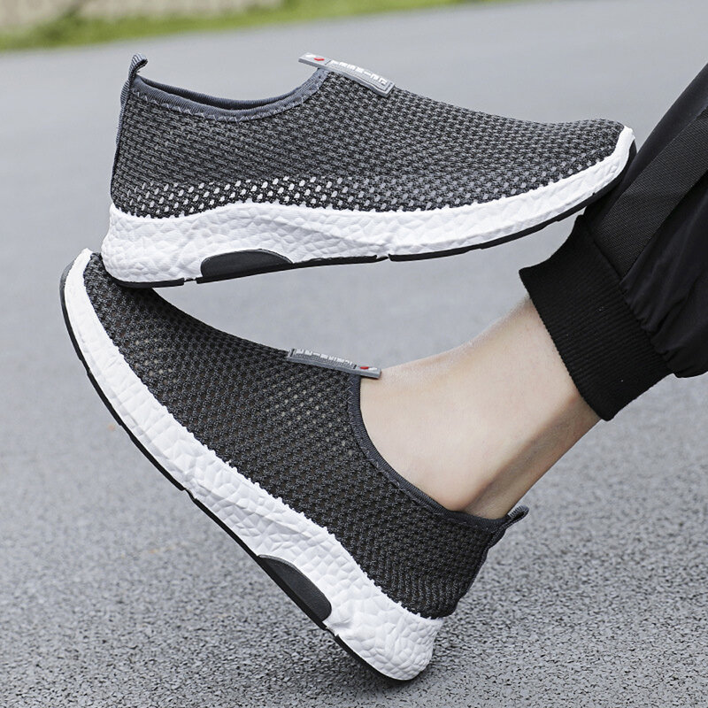 Mens Summer Casual Shoes Mens Mesh Breathable Outdoor Non-slip Sports Trainers Shoes Wide Top Memory Foam Loafers Shoes