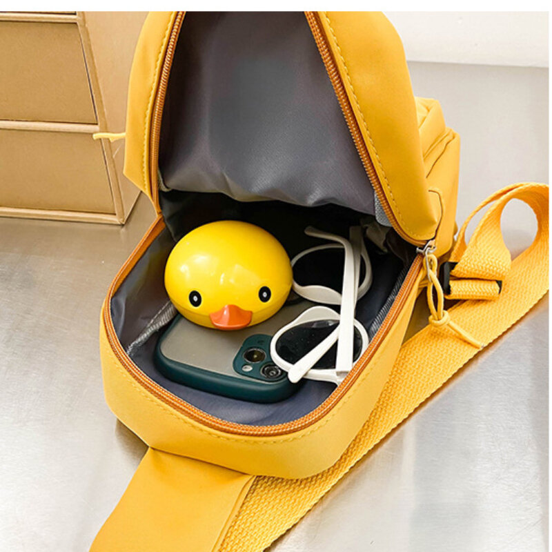Kawaii Duck Purse Unisex Funny Animal Shoulder Bag Cute Cartoon Chest Wallet Novelty Bag Unique Canvas Satchel Messenger Bag
