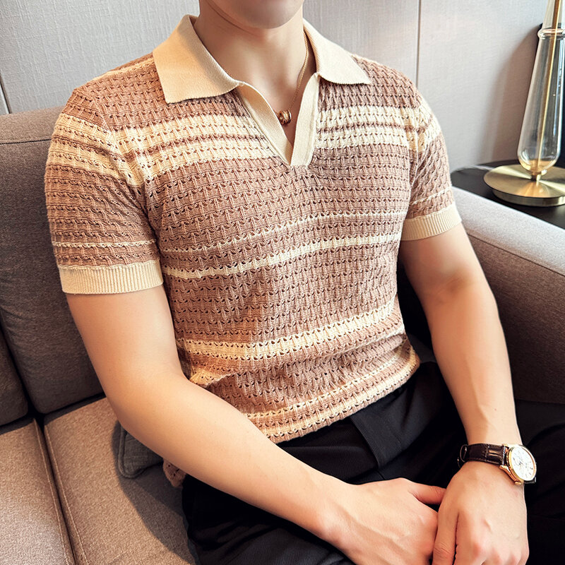 Мужская трикотажная рубашка-поло, Повседневная тонкая полосатая жаккардовая футболка составного кроя с короткими рукавами и V-образным вырезом, одежда для мужчин, лето 2024