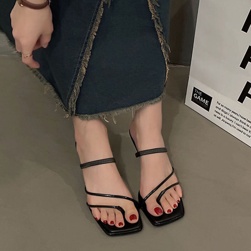 Sandalias de piel sintética con punta cuadrada para mujer, zapatos de tacón alto a la moda, estilo Retro, novedad de verano, 2024