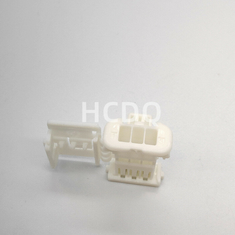 10 PCS Supply 98817-1030 original and genuine automobile harness connector Housing parts