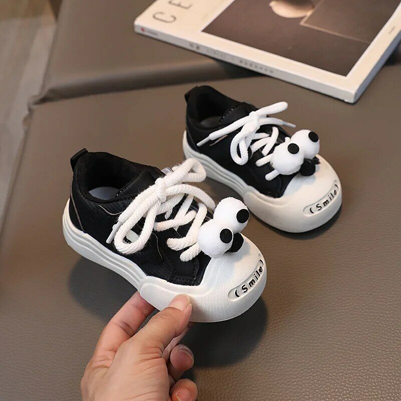 Sepatu kets anak bayi laki-laki perempuan klasik, sepatu Sneakers tenis kasual cantik kartun 2024