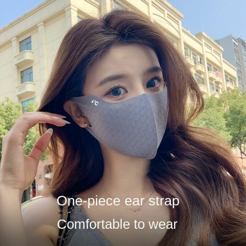 Anti-UV UPF50+ Ice Silk Mask Fashion Breathable Traceless Face Mask Sunscreen Mask Driving Face Mask Unisex