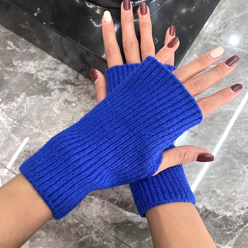 Зимние теплые трикотажные перчатки без пальцев в Корейском стиле, Женские однотонные рандомные перчатки с открытыми пальцами, теплые перчатки для рук