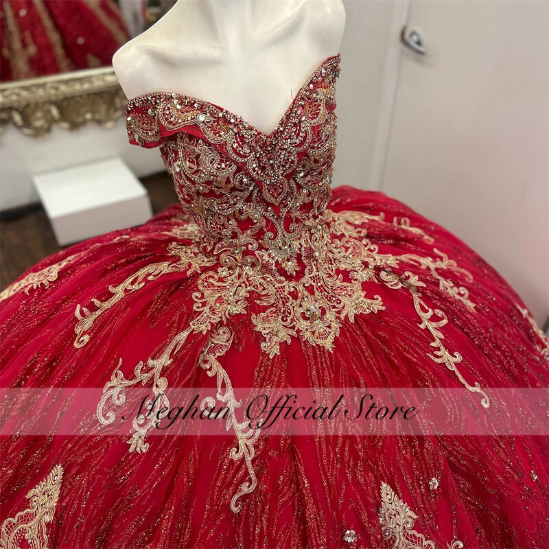 Meksykańska czerwień z ramienia sukienka na Quinceanera 2023 aplikacji z koralikami gorset sukienka na studniówkę suknia balowa słodka 16 Robe De Bal