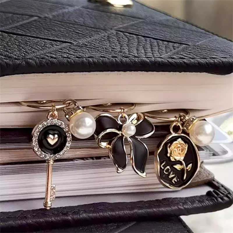 INS Black Golden Key graffette segnalibro carino Ins Style Book Decoration Notebook Planner accessori