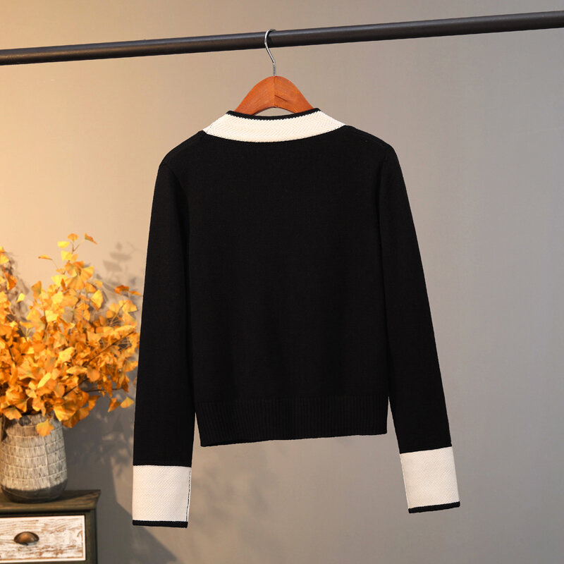 Koreańska moda i Temperament sweter damski Slim Fit krótki sweter z wysokim stanem kurtka Top Trend odzież damska