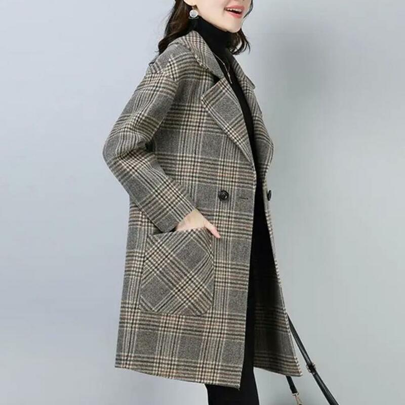 女性のミドル丈チェックプリントジャケット、防風オーバーコート、スタイリッシュな冬のコート、女性