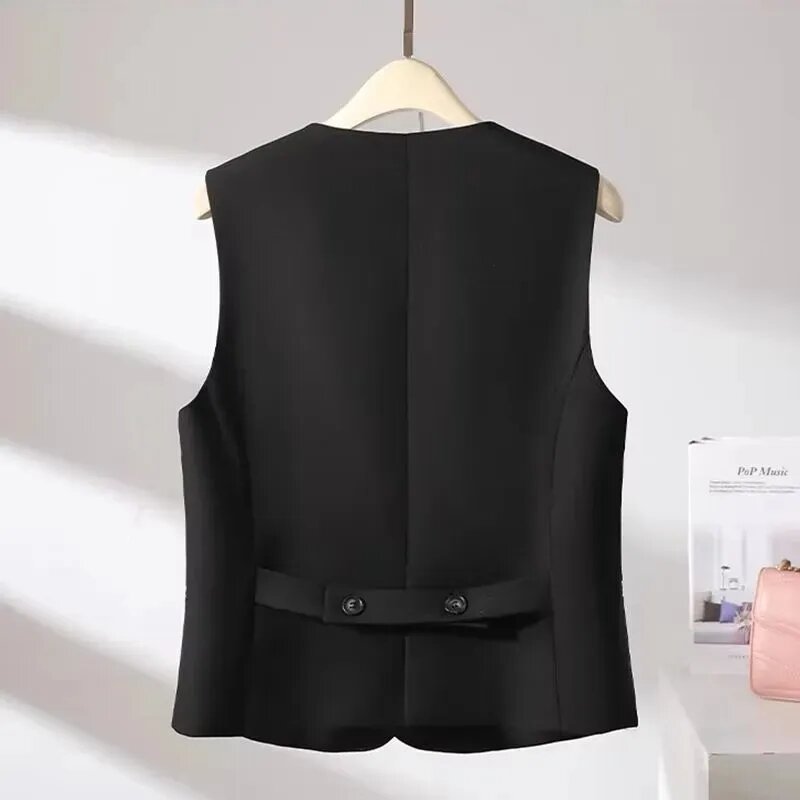 Black Vest Jacket 2024 Spring Autumn New Women's Slim V-neck Sleeveless Coat Fashion Casual Short Waistcoat Outwear Feminine