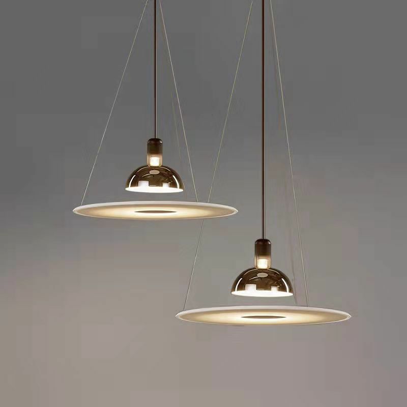 FLos Frisbi-Lampe LED suspendue Flying S/05 er, luminaire décoratif d'intérieur, idéal pour une chambre à coucher, une salle à manger, une cuisine, un salon ou un OVNI