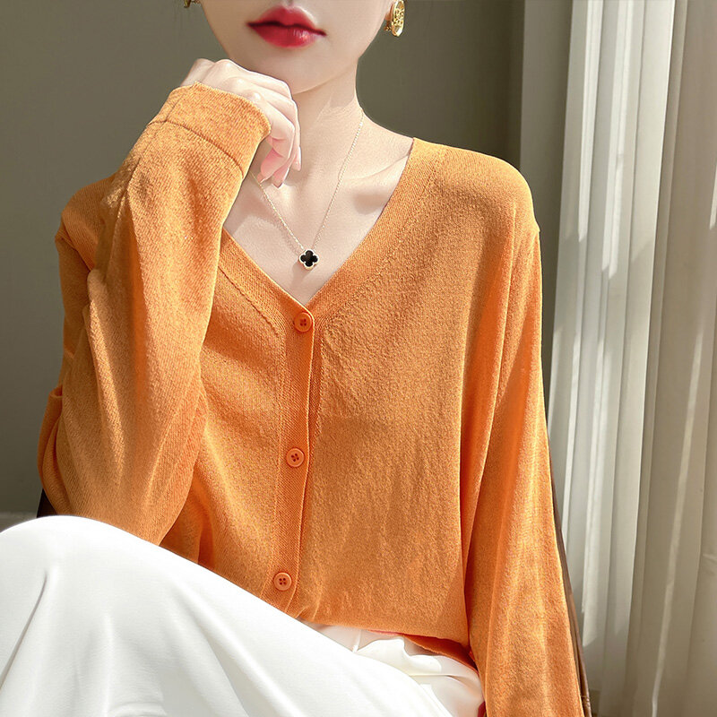 Maglione lavorato a maglia con protezione solare cardigan in seta di ghiaccio con scollo a v leggero sottile morbido colorato Versatile 2024 nuovo stile da donna Top estivo