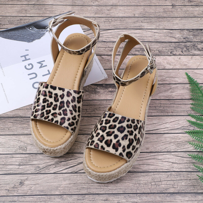 Buty damskie 2024 New Fashion Plus Size Hemp Rope Wedge Heel Platform Open Toe Sandały damskie Leopard Print Casual