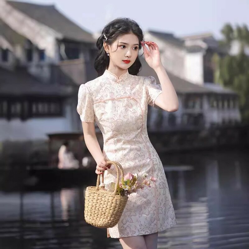 Elegante Nieuwe Kanten Korte Cheongsam Chinese Klassieke Dames Qipao Korte Mouw Sexy Trouwavond Feestjurk Meisjes Dagelijkse Kleding